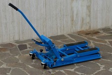 Ponte sollevatore moto